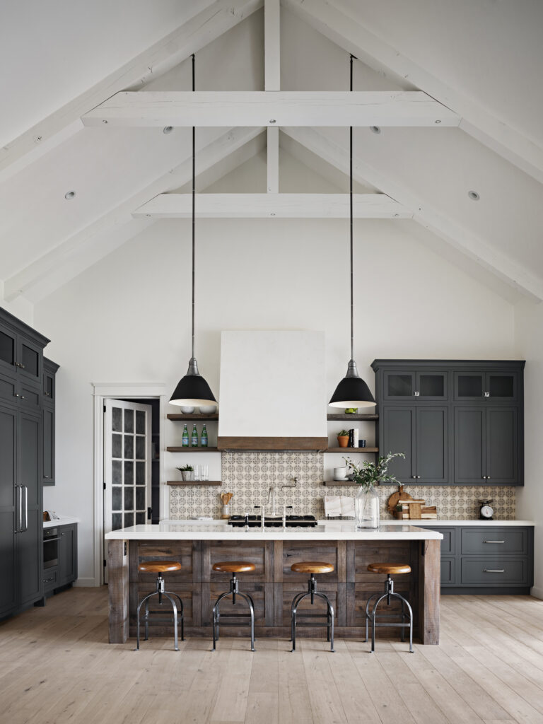 Rafterhouse Build Services - Modern and rustic kitchen